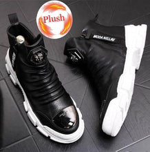 Load image into Gallery viewer, New Handmade Ankle Boots for Young Men Genuine Leather Fashion Snow Boots Super Quality Men Brand Designer Shoes 5#20/10D50