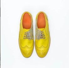 Load image into Gallery viewer, Brogue New High Quality Genuine Leather Color Mixing Men Brogues Shoes  mens loafers leather  zapatos de hombre D223